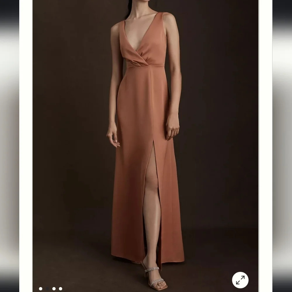 NWT BHLDN Piper V Neck Satin Gown Maxi Side Slit Sedona Size 6